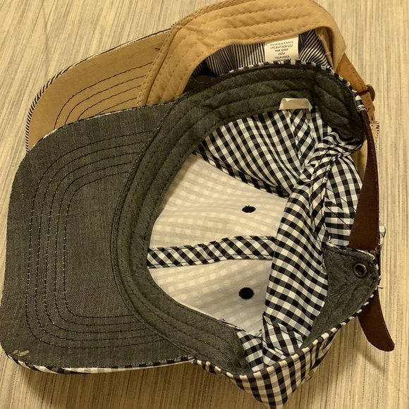 Caps 🧢 ! - Picture 4 of 4